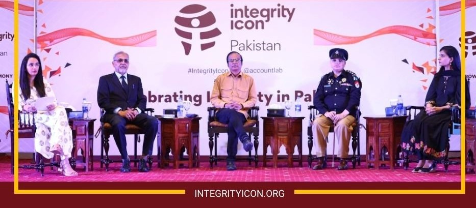 Nominations Open for Integrity Icon Pakistan 2022″.